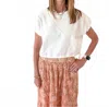 Elle Grey Basic Crew Neck Top In White In White