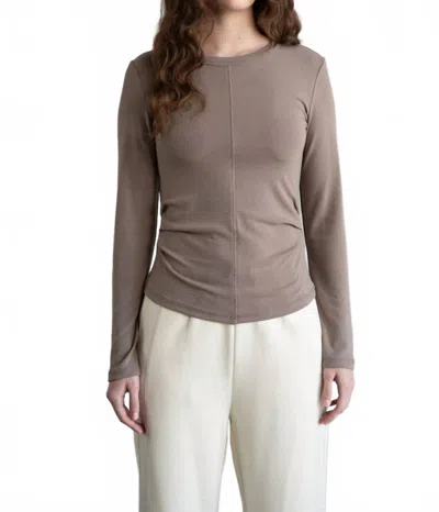Elle Grey Cassie Crewneck Top In Brown