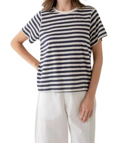 Elle Grey Classic Bold Stripe Crew Tee In Navy In Blue