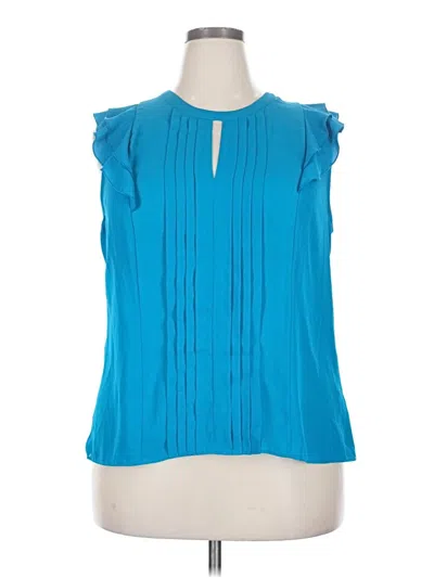 Pre-owned Elle Sleeveless Blouse In Blue
