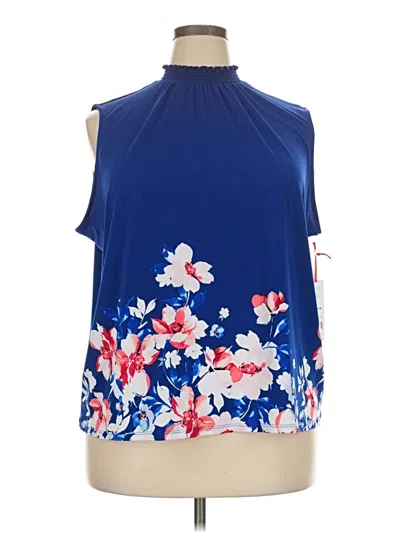 Elle Sleeveless Blouse In Blue