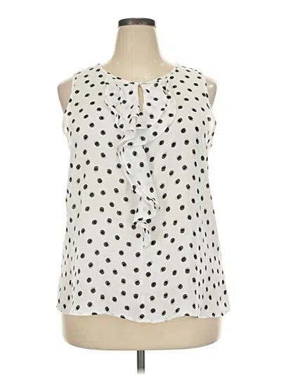 Pre-owned Elle Sleeveless Blouse In Ivory