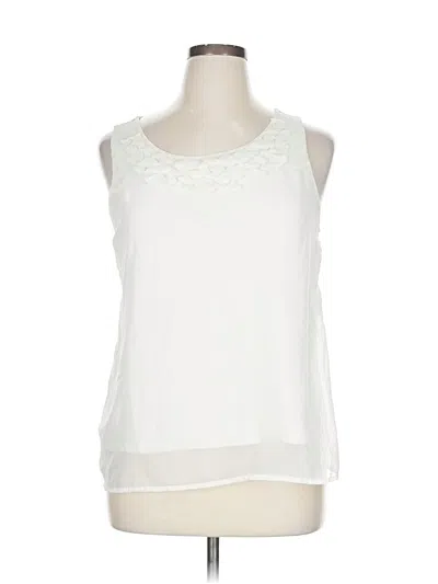 Pre-owned Elle Sleeveless Blouse In White
