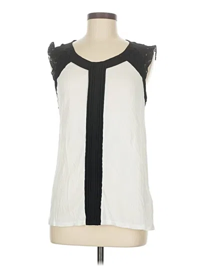 Pre-owned Elle Sleeveless T-shirt In Ivory