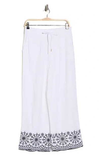 Ellen Tracy Embroidered Hem Crop Pants In White