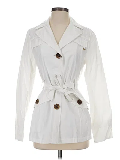 Pre-owned Ellen Tracy Trenchcoat In White