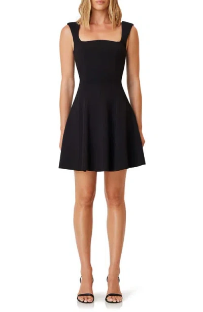 Elliatt Sonnet Skater Dress In Black