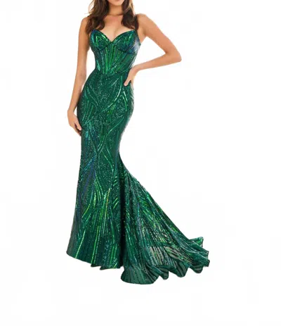 Ellie Wilde Shimmering Mermaid Gown In Emerald In Green