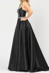 Ellie Wilde Sweetheart Neckline Scoopback Dress In Black In Black