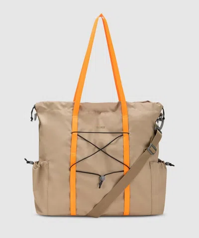 Elliker Lammer 18l Tote Bag In Sand