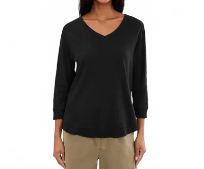Elliott Lauren 3/4 Sleeve V-neck Tee In Black