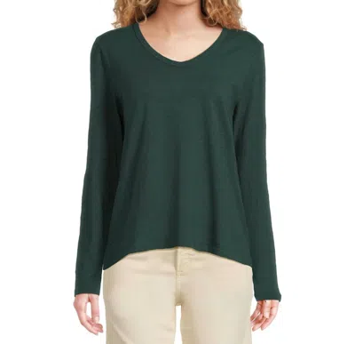 Elliott Lauren Long Sleeve V-neck Knit Top In Pine In Green