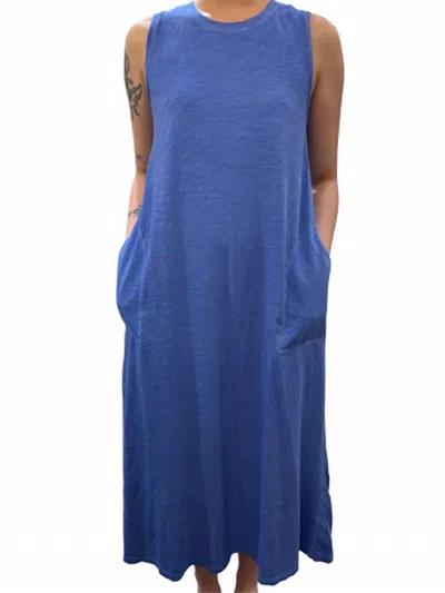 Elliott Lauren Sleeveless Pockets Midi Dress In Denim In Blue