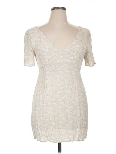 Pre-owned Elodie Casual Dress In White