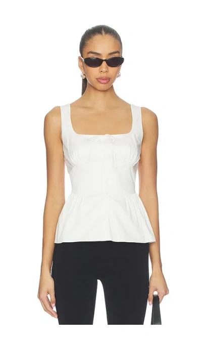 Elodie The Label Halen Top In White