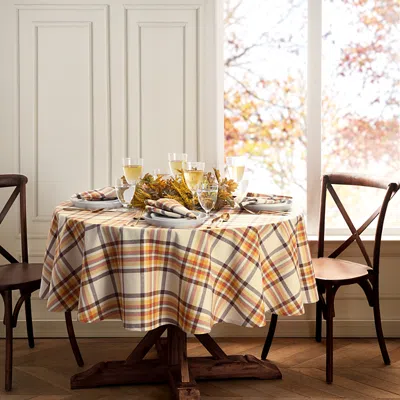 Elrene Home Fashions Russet Harvest Woven Plaid Tablecloth, 60 X 84 Oval In Multi