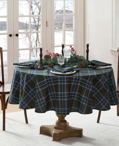 Elrene Stowe Tartan Holiday Plaid Oval Tablecloth, 84"x 60" In Green