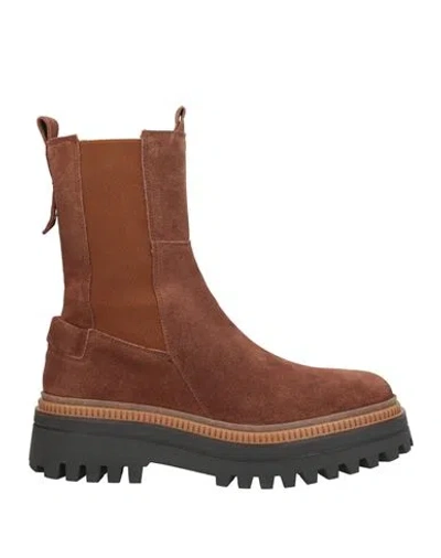Elvio Zanon Woman Ankle Boots Brown Size 8 Leather