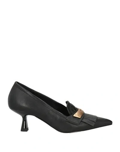 Elvio Zanon Woman Pumps Black Size 8 Leather