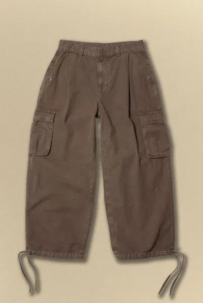 Elwood Baggy Cargo Pant In Brown