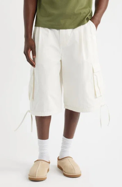 Elwood Big Core Cargo Shorts In White