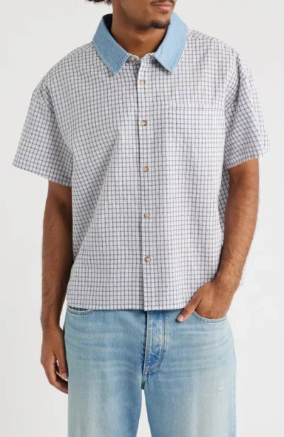 Elwood Contrast Collar Short Sleeve Button-up Shirt In Neutral
