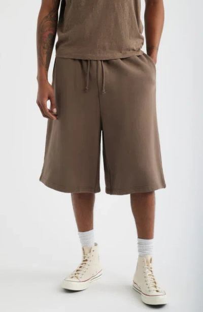 Elwood Core Big Cotton French Terry Sweat Shorts In Brown
