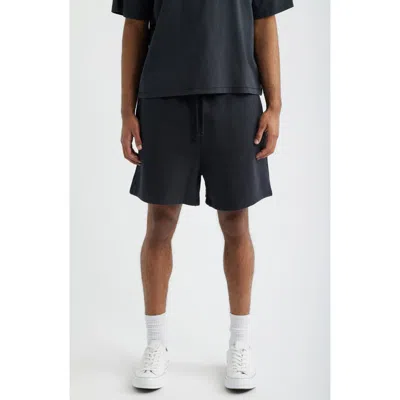 Elwood Core Cotton Sweat Shorts In Black