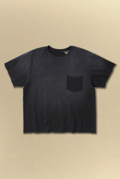 Elwood Core Distressed Vintage Tee In Black