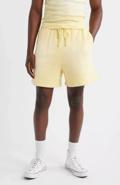 Elwood Core Organic Cotton Brushed Terry Sweat Shorts In Yellow