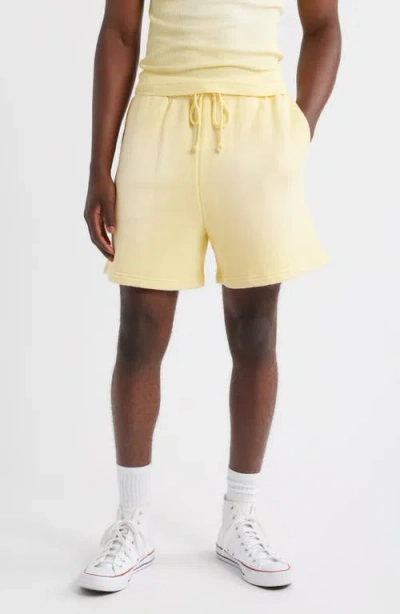 Elwood Core Organic Cotton Brushed Terry Sweat Shorts In Yellow