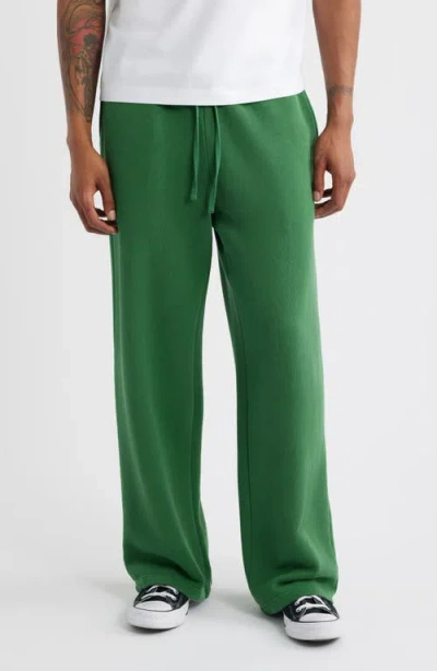 Elwood Core Organic Cotton Straight Leg Sweatpants In White