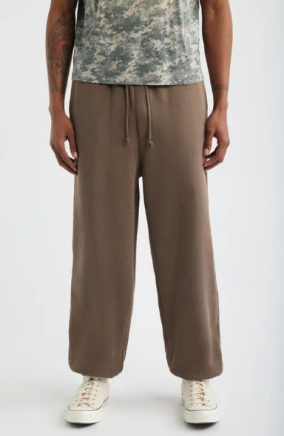 Elwood Core Organic Cotton Straight Leg Sweatpants In Multi