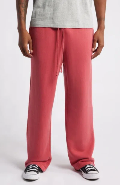 Elwood Core Organic Cotton Straight Leg Sweatpants In Vintage Red