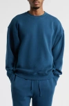 Elwood Core Oversize Crewneck Sweatshirt In Blue