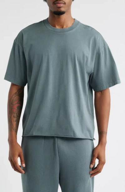 Elwood Core Oversize Crop Cotton T-shirt