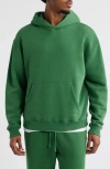 Elwood Core Oversize Organic Cotton Brushed Terry Hoodie In Green