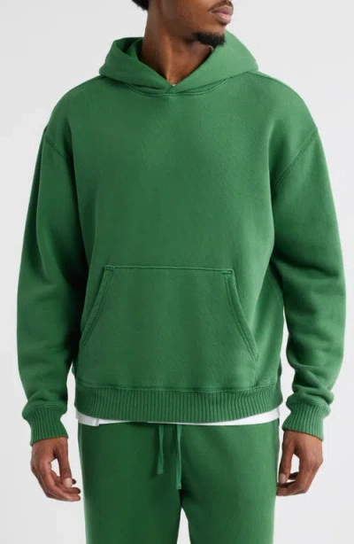 Elwood Core Oversize Organic Cotton Brushed Terry Hoodie In Green