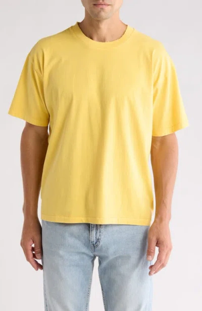 Elwood Core Oversize Organic Cotton Jersey T-shirt In Yellow