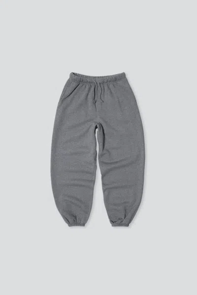 Elwood Core Sweatpant In Dark Ash Grey