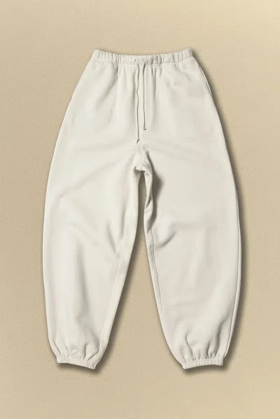 Elwood Core Sweatpant In White