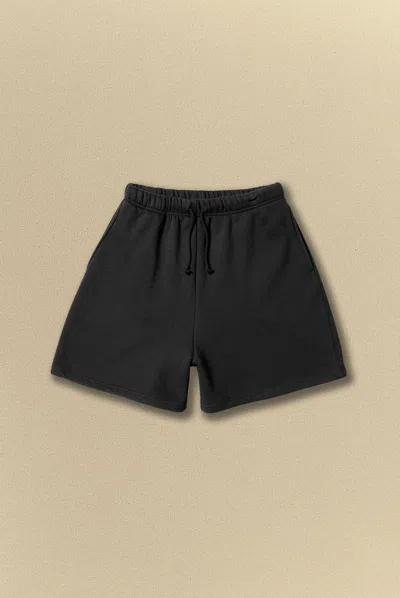 Elwood Core Sweatshort In Black