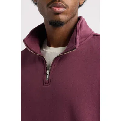 Elwood Oversize Core Quarter Zip Sweatshirt In Maroon