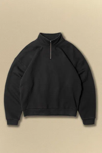 Elwood Oversized Core Quarter Zip In Black