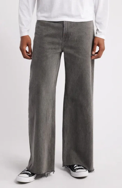 Elwood Raw Hem Flare Jeans In City Wash