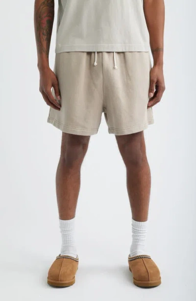 Elwood Relaxed Sweat Shorts In Gray