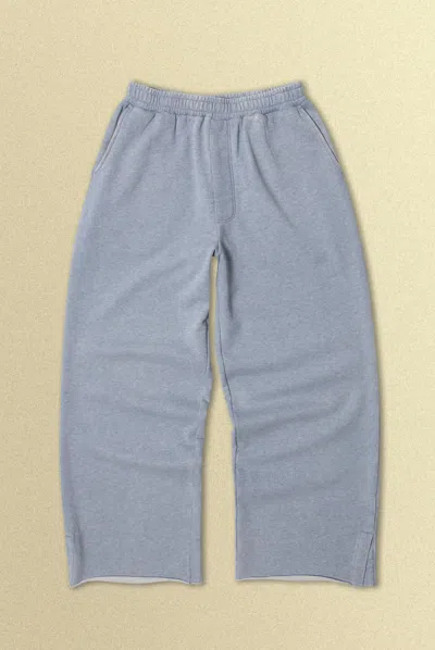 Elwood Split Hem Sweatpant In Gray