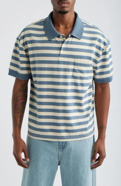 Elwood Stripe Distressed Crop Cotton Polo In Blue