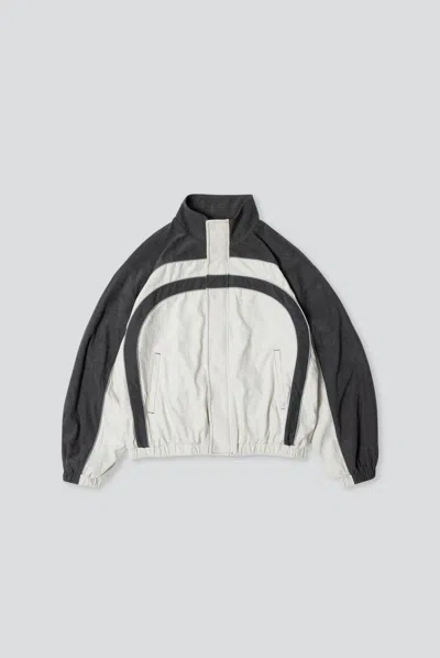 Elwood Surf Windbreaker In White