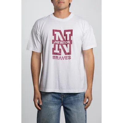 Elwood Vintage Newton Tee In White